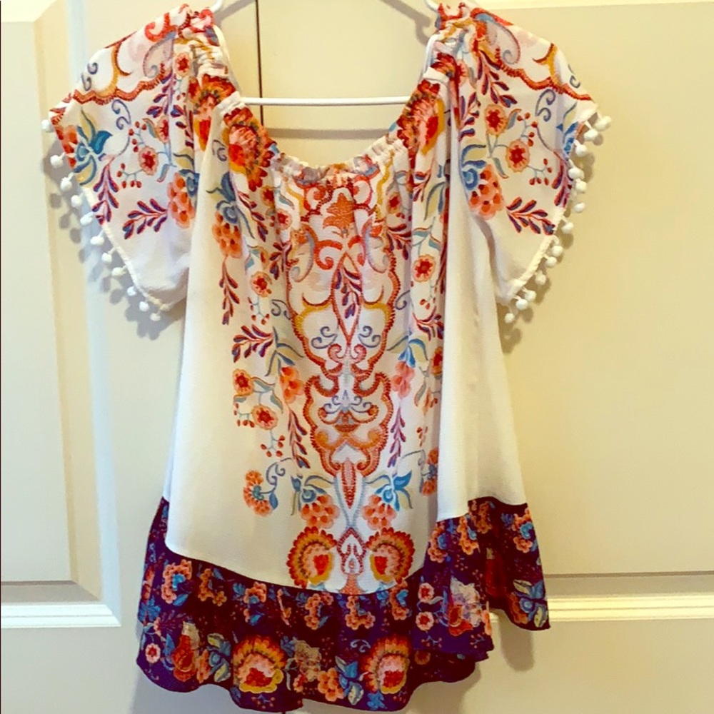 Floral print blouse
